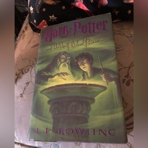 🎃🍎Harry Potter & the Half Blood Prince1st Ed. Bookw/errors?620$40 or $35 w/offer